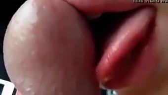 Indian Girl Gives Amazing Oral Pleasure