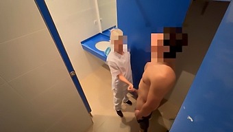 In A Steamy Encounter, A Gym Cleaner Surprises A Man Jerking Off And Receives A Blowjob