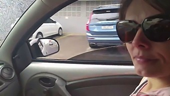 A Passenger Pays With A Mouth And Oral Sex In Exchange For A Ride - Complete On Red And Sheer