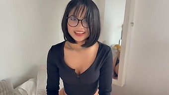 Anime Beauty Loses A Game And Gets Me To Cum On Her Thighs